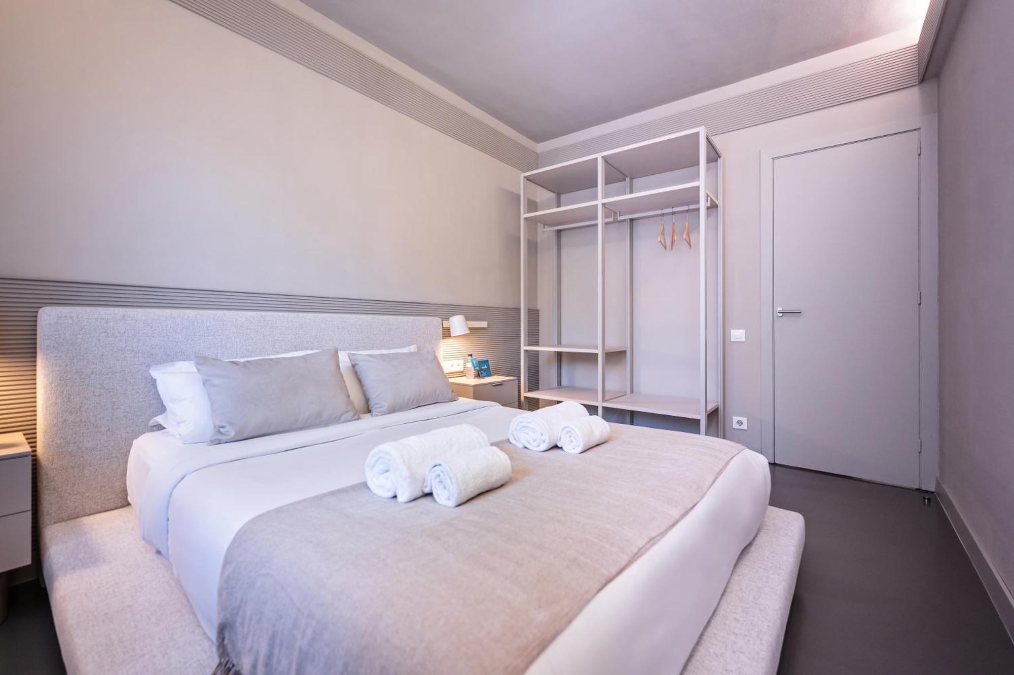 Sweett - Gaudi Avenue Apartment Barcelona Ngoại thất bức ảnh